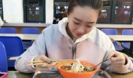 福建兄妹吃瓜网红是谁,揭秘网络红人的瓜田传奇